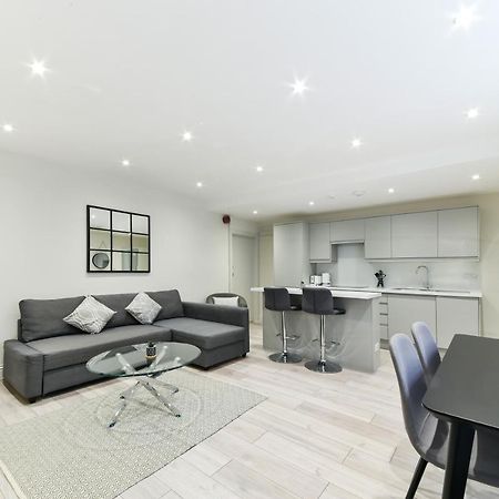 Chic Apartment By Hyde Park Londra Esterno foto
