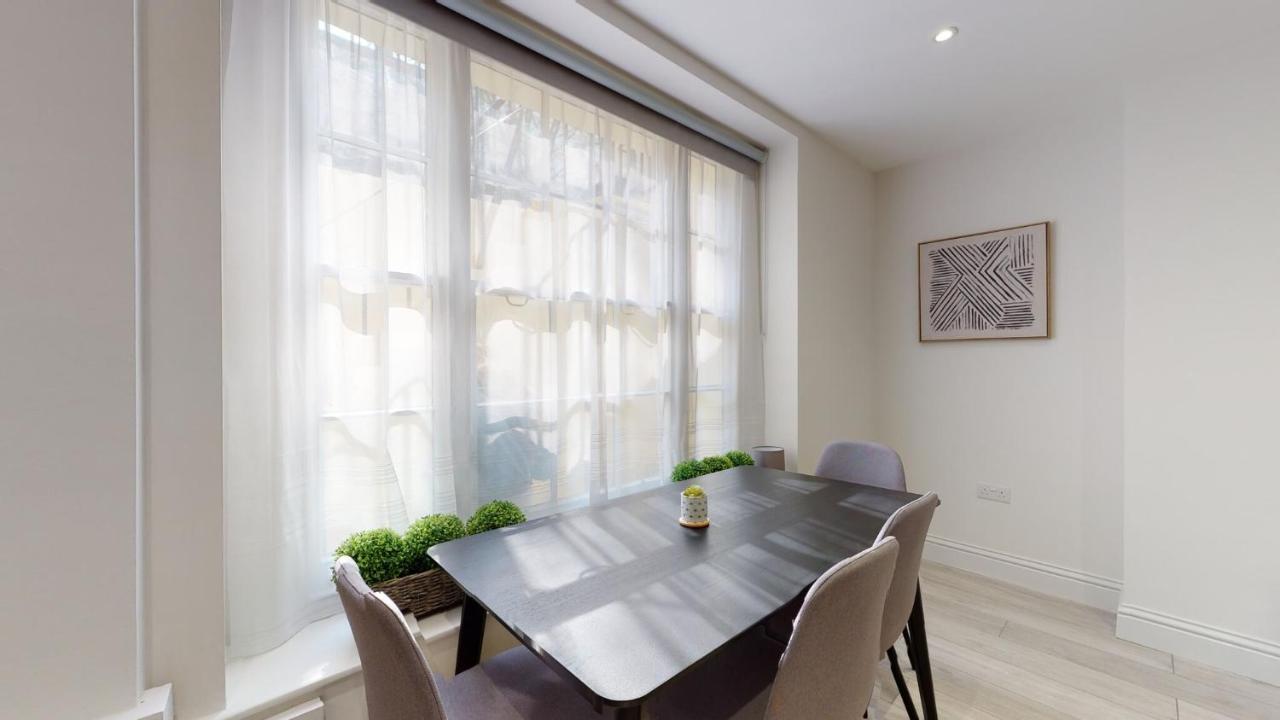 Chic Apartment By Hyde Park Londra Esterno foto