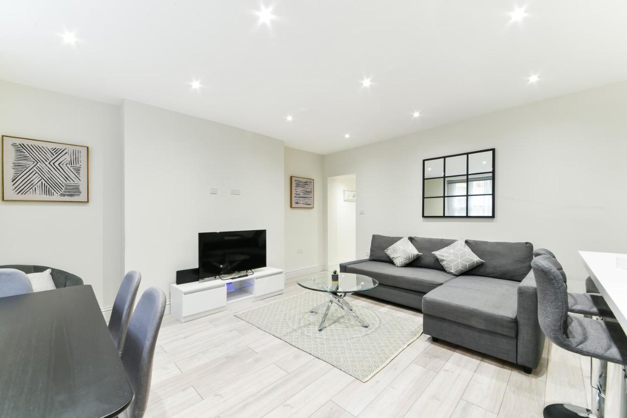 Chic Apartment By Hyde Park Londra Esterno foto