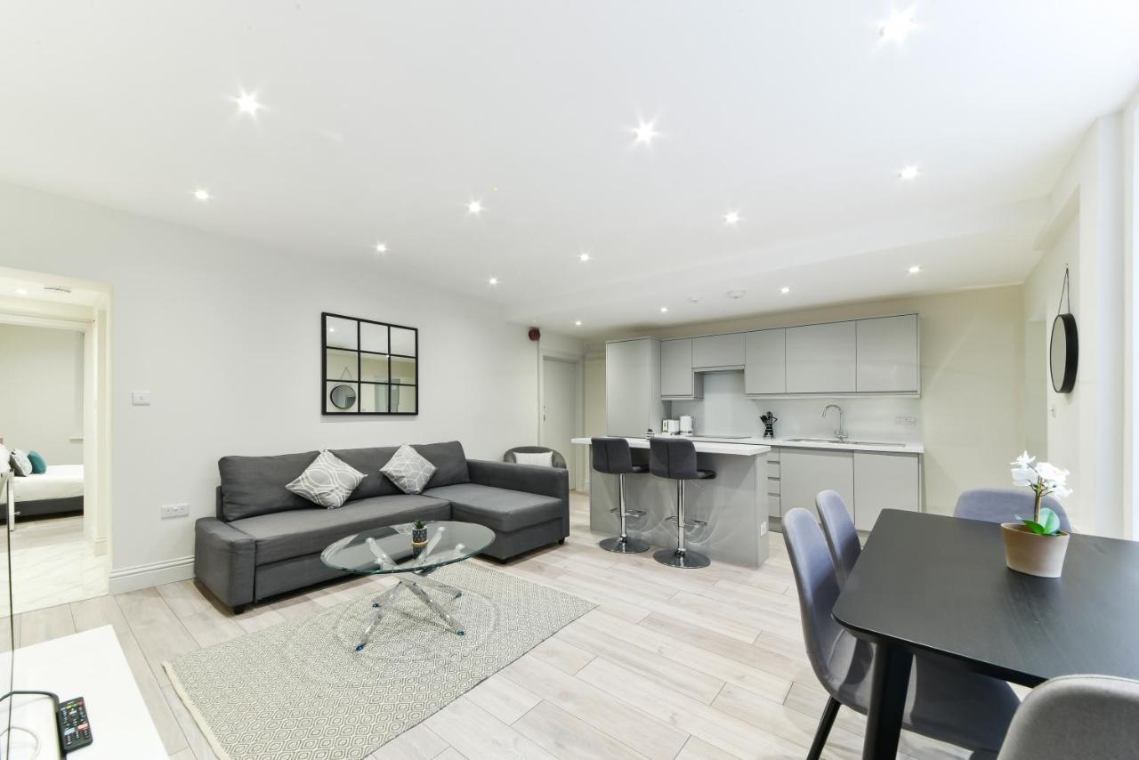 Chic Apartment By Hyde Park Londra Esterno foto