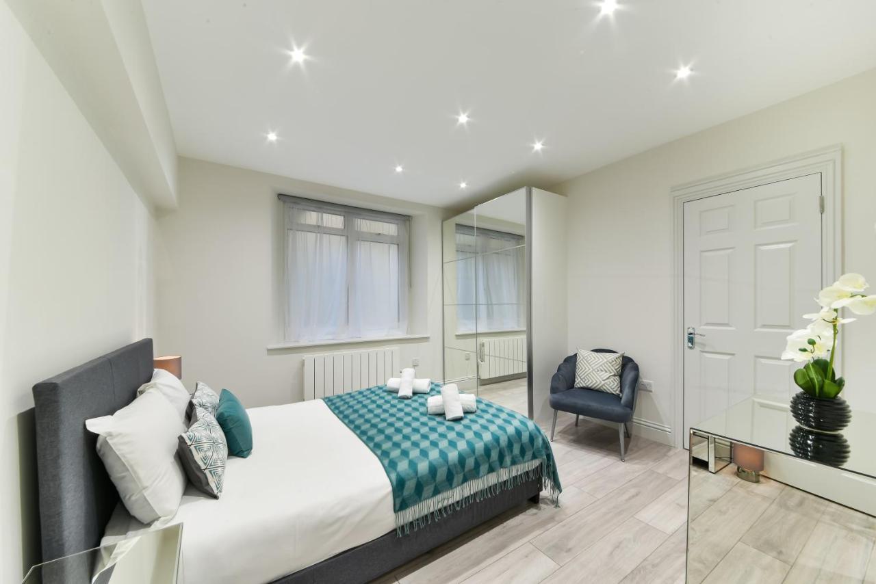 Chic Apartment By Hyde Park Londra Esterno foto